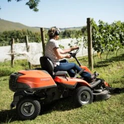 Husqvarna 214TC Rider 9 Husqvarna 214TC Rider -Garden Tools Store Mainimage2 516daef1 0fbb 4a4c 9278 aa0be38c4922