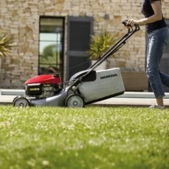 Honda Izy HRG 416 PK Lawnmower 9 Honda Izy HRG 416 PK Lawnmower -Garden Tools Store Mainimage4 4302e0fb 4ebc 4939 9173 17e0dbd6171d